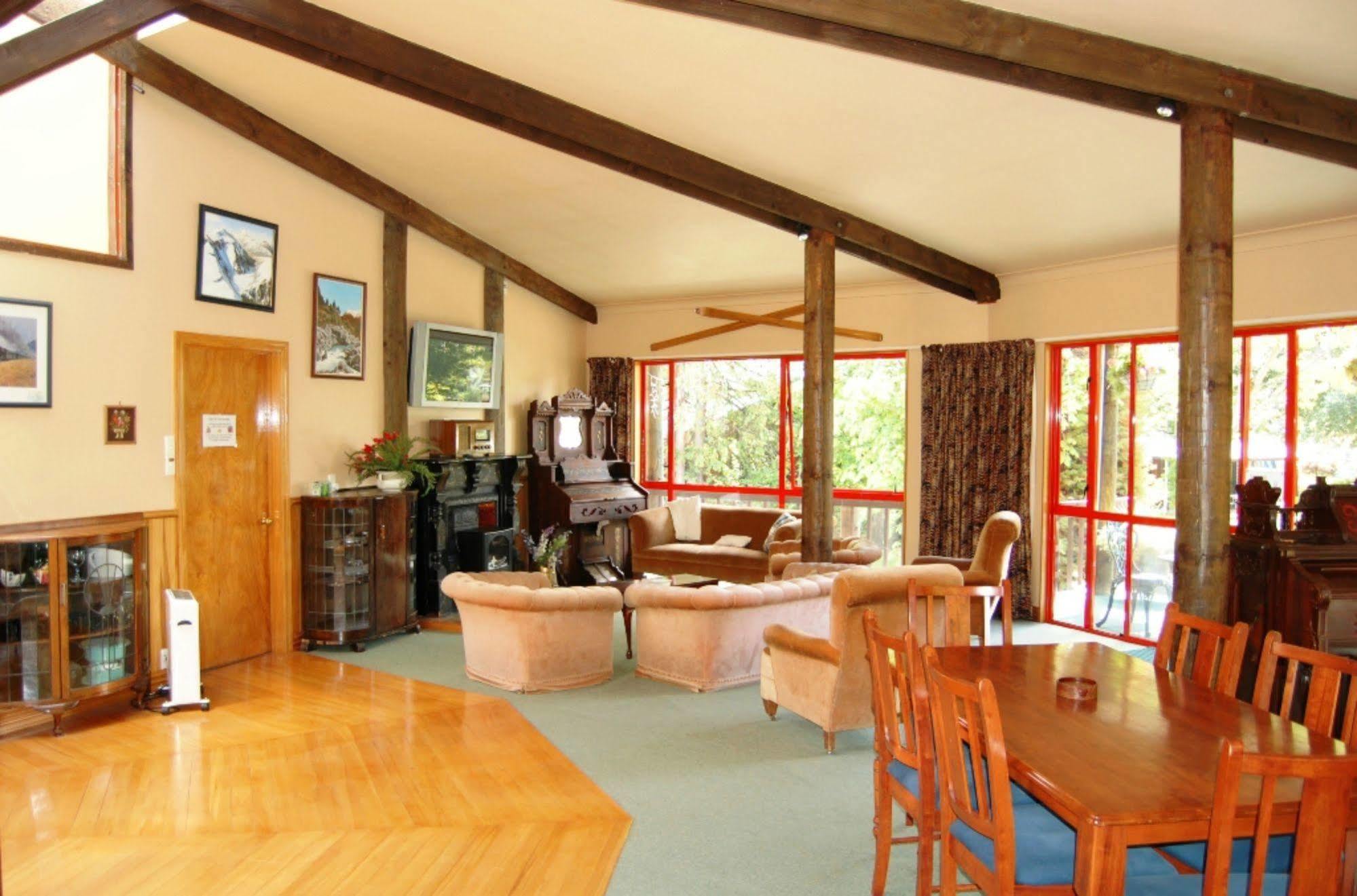 Queenstown Holiday Park Creeksyde Exterior photo